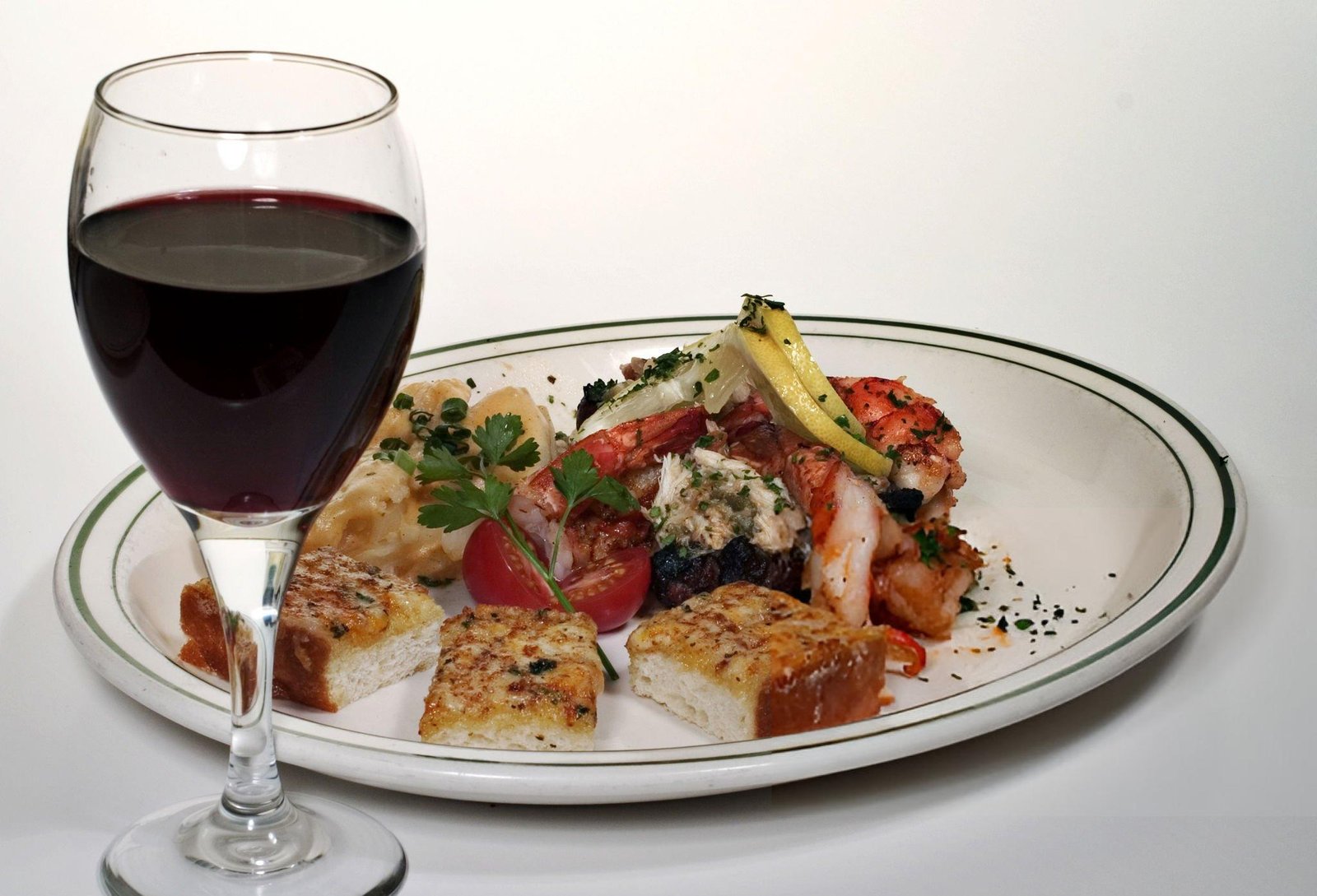 best food to pair with red wine